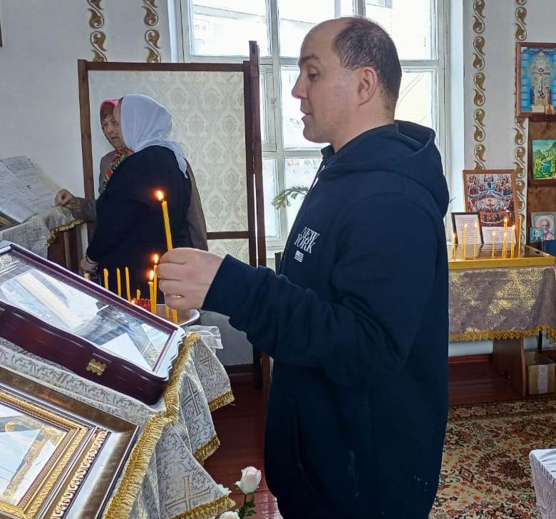 В Геронтологическом центре «Спутник» совершен чин Великого освящения воды