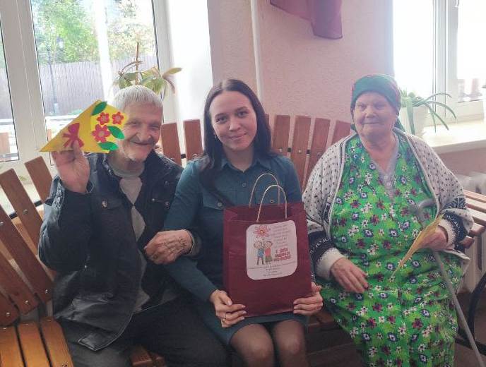 «Умка» в гостях у «Спутника»