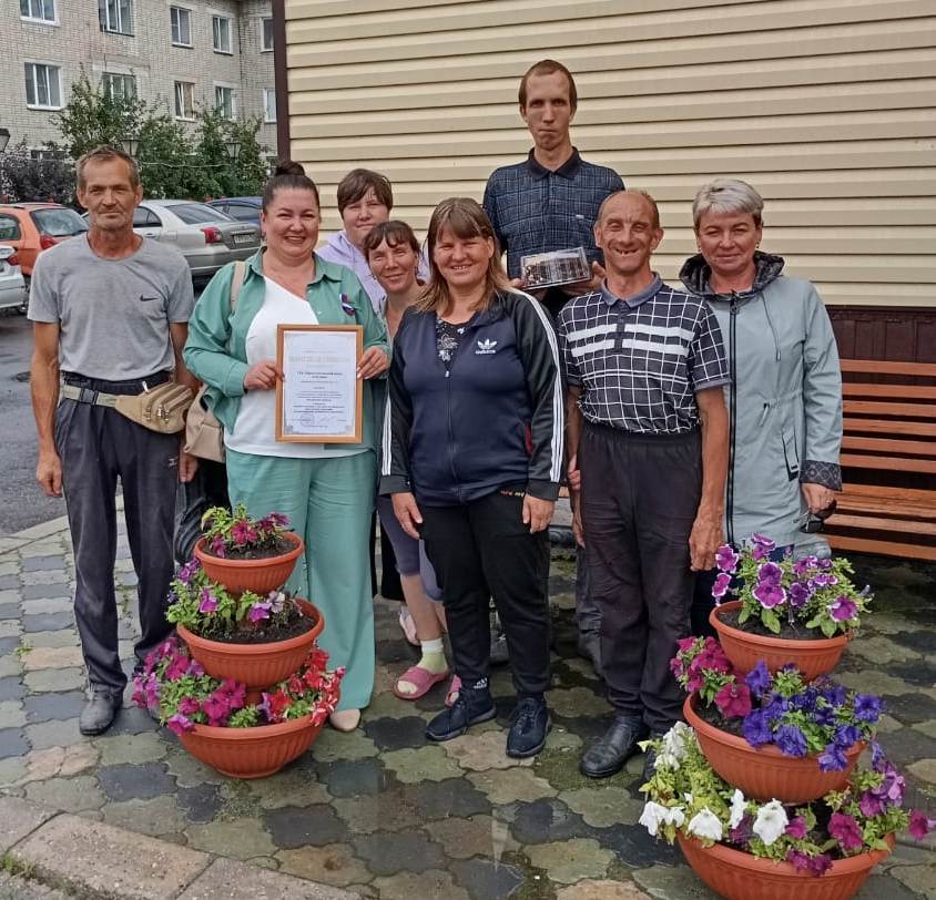 Призовое место в конкурсе «Шадринские дворики» Призовое место в конкурсе «Шадринские дворики»