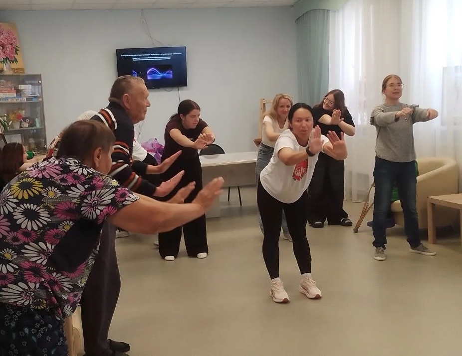 Гимнастика долголетия в «Спутнике». 