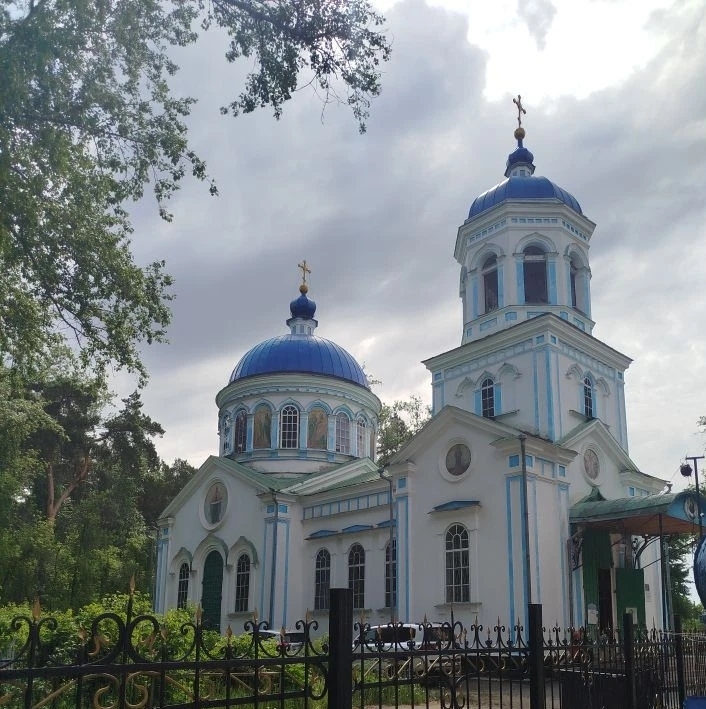 Духовное путешествие: подопечные Геронтологического центра посетили храм