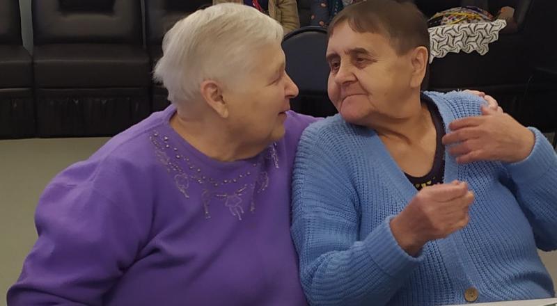 Нам года – не беда, будем молоды всегда!