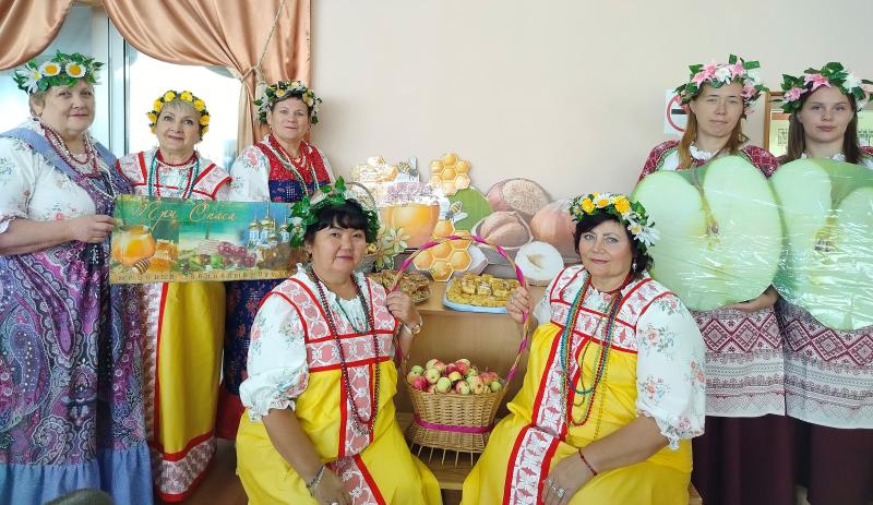 Праздничный концерт в "Спутнике"