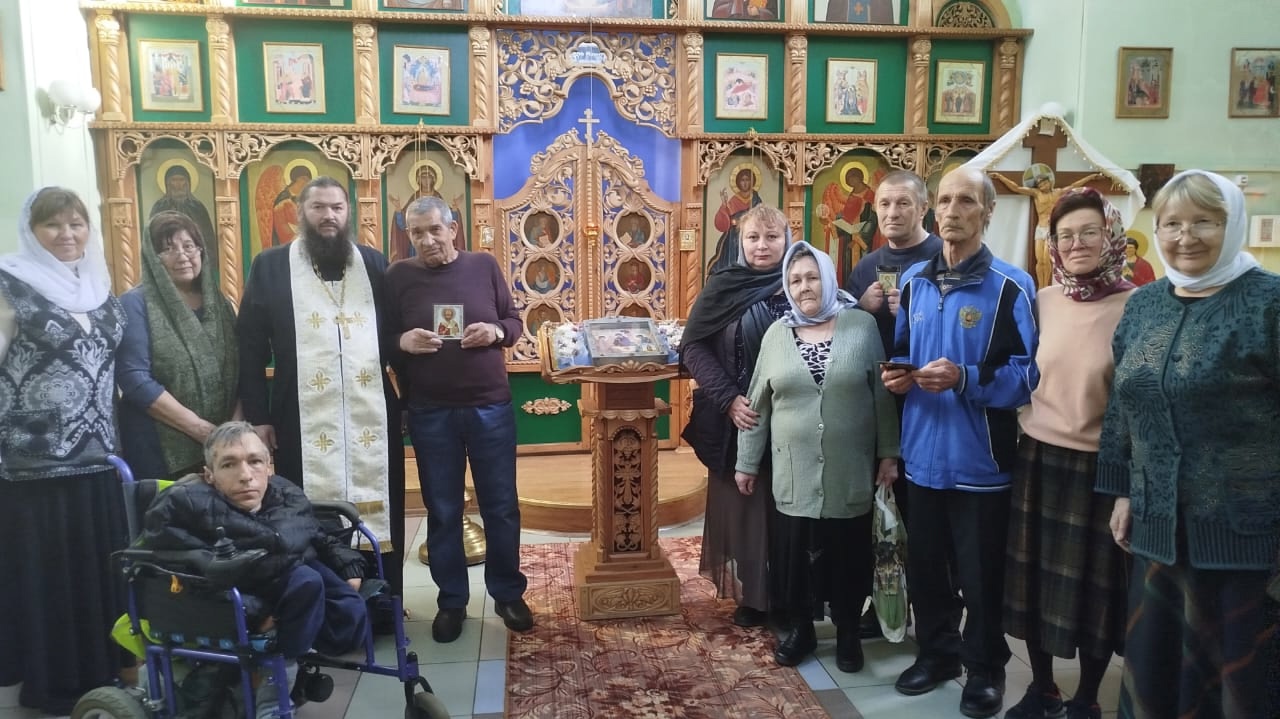 В Дмитриев день посетили Храм.