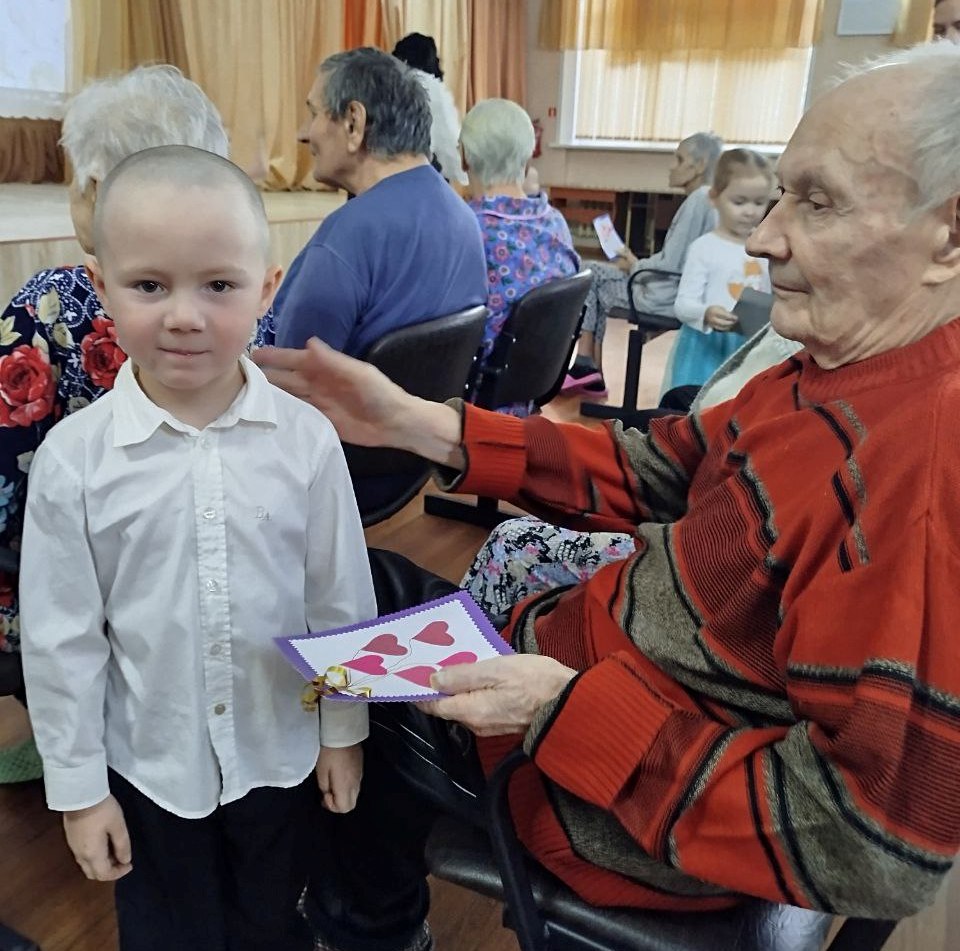 Примите наши поздравления!