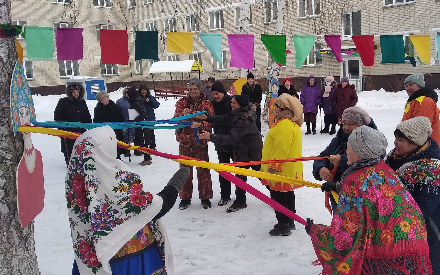 Масленицу встретили в Геронтологическом центре «Спутник»