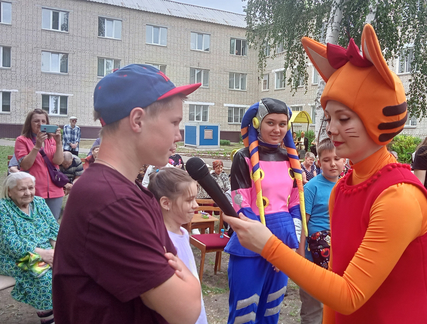 Яркий праздник для детей прошёл в «Спутнике»
